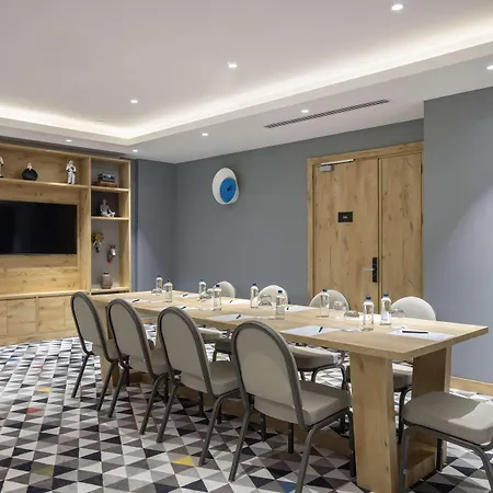 Hampton By Hilton Cerkezkoy *