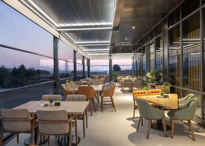 Hampton By Hilton Cerkezkoy Hotel *